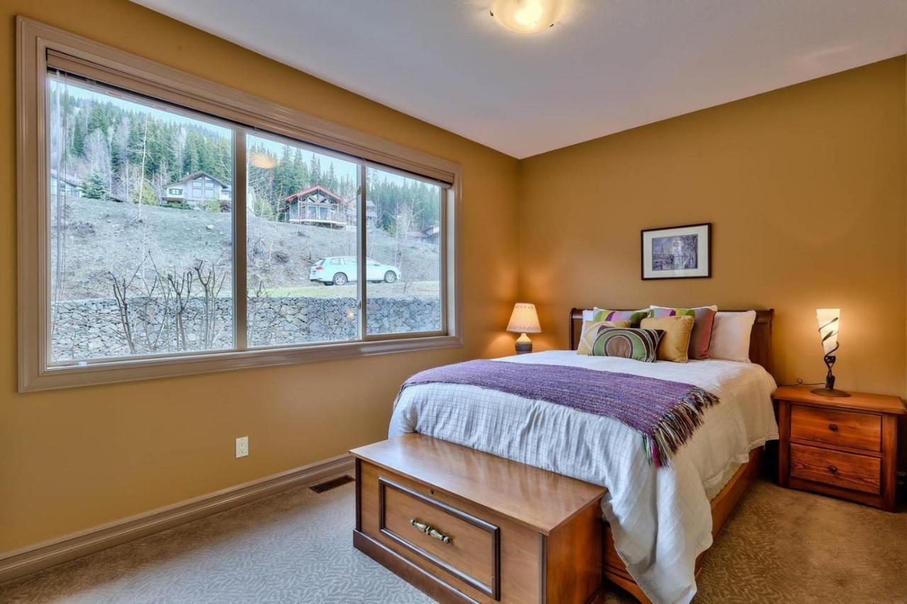 Soleil Chalet By Bear Country Sun Peaks Εξωτερικό φωτογραφία