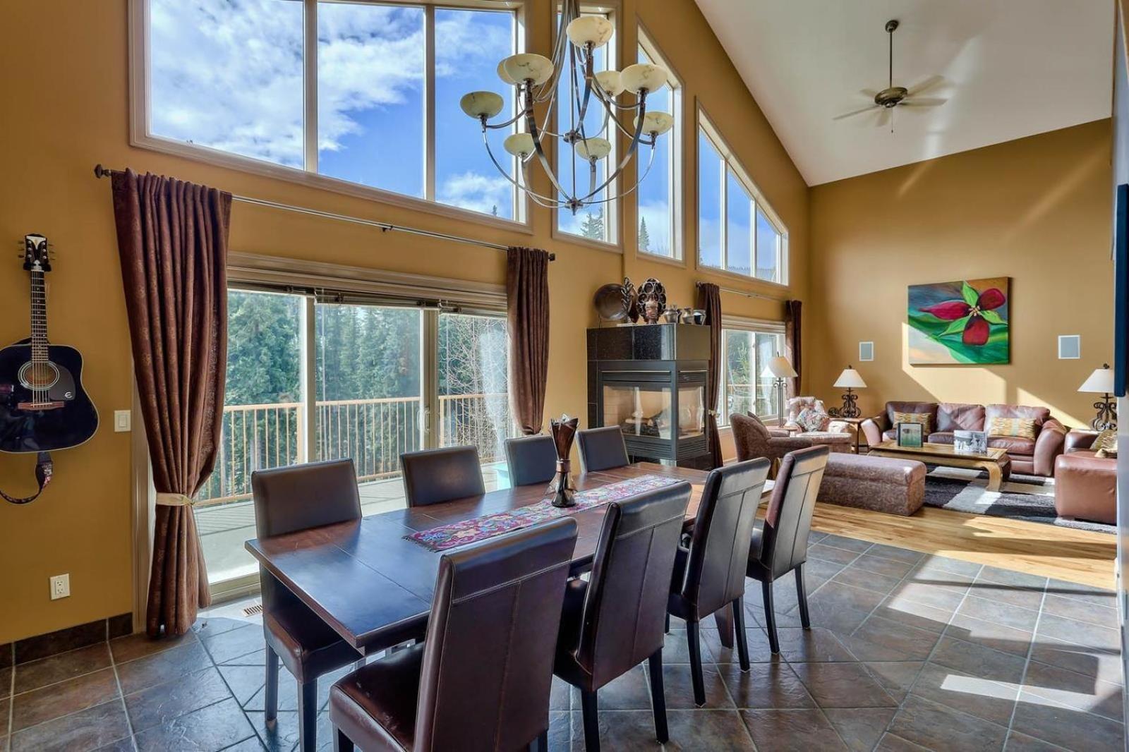 Soleil Chalet By Bear Country Sun Peaks Δωμάτιο φωτογραφία